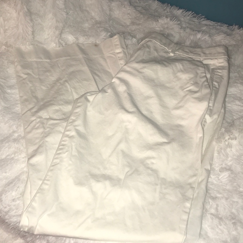 Gap 16 Regular